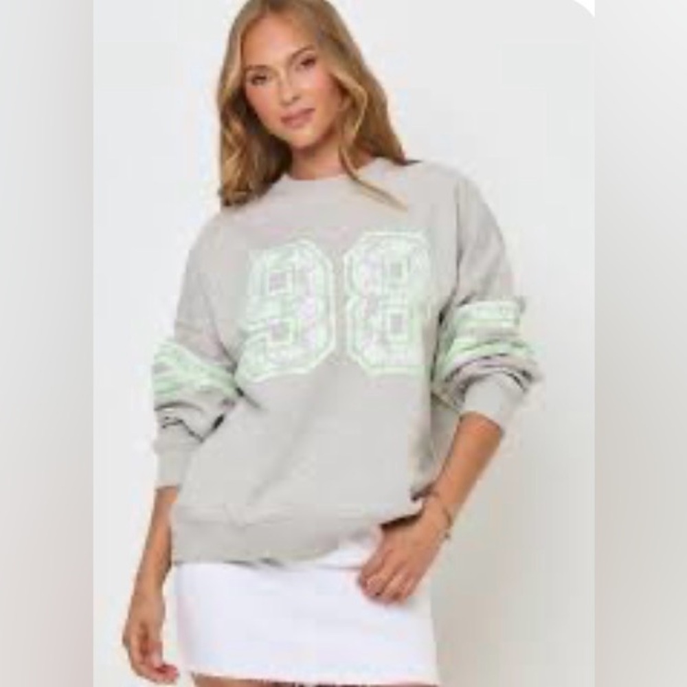 NWT L*Space x Anthropologie Legend Lace 98 Graphic Oversized Sweatshirt. Sz Med